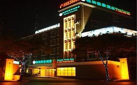 Greentree Inn Shanghai Jiading Huancheng Road Express